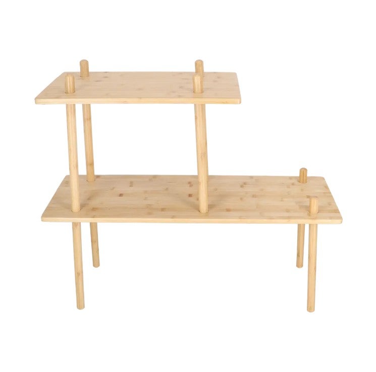 Kasvitasossa on kaksi hylly&auml;.