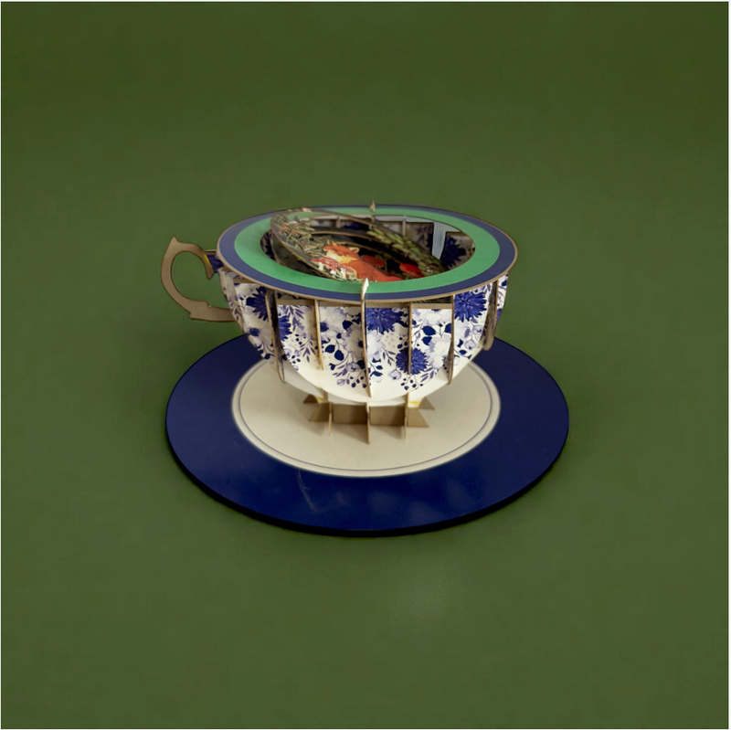 Teekuppi 3D Pop up -kortti Kettu