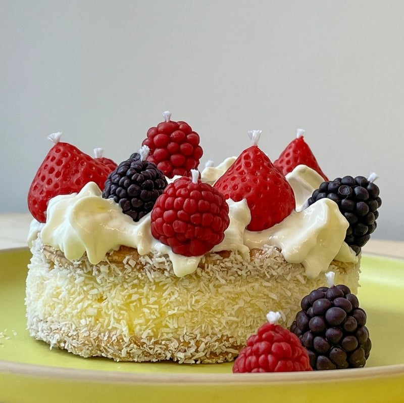 Marjakynttil&auml;t kruunaavat kakkusi ja juhlasi!